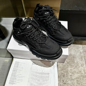 C'EST SNEAKER IN BLACK CALFSKIN AND BREATHABLE MESH