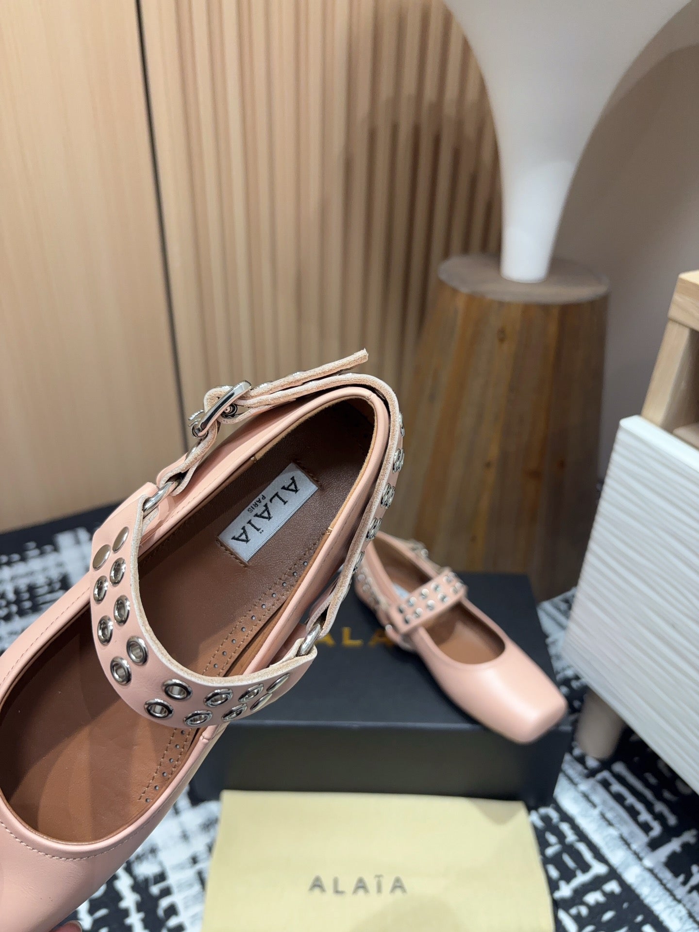 BIKER BALLET FLATS IN PEACH PINK CALFSKIN