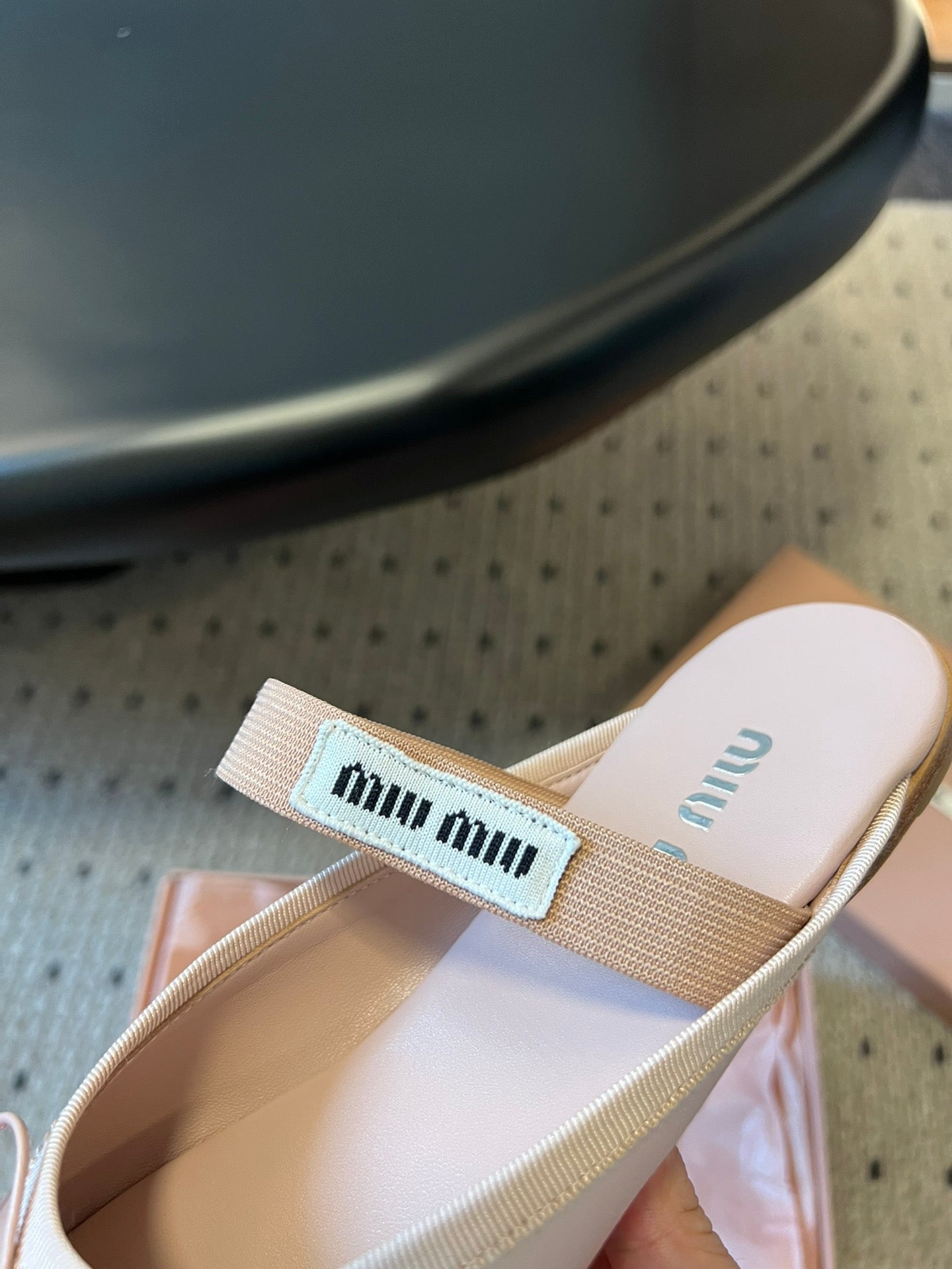 MIUMIU 26S BALLET MULES IN LIGHT PINK SATIN WITH BOW