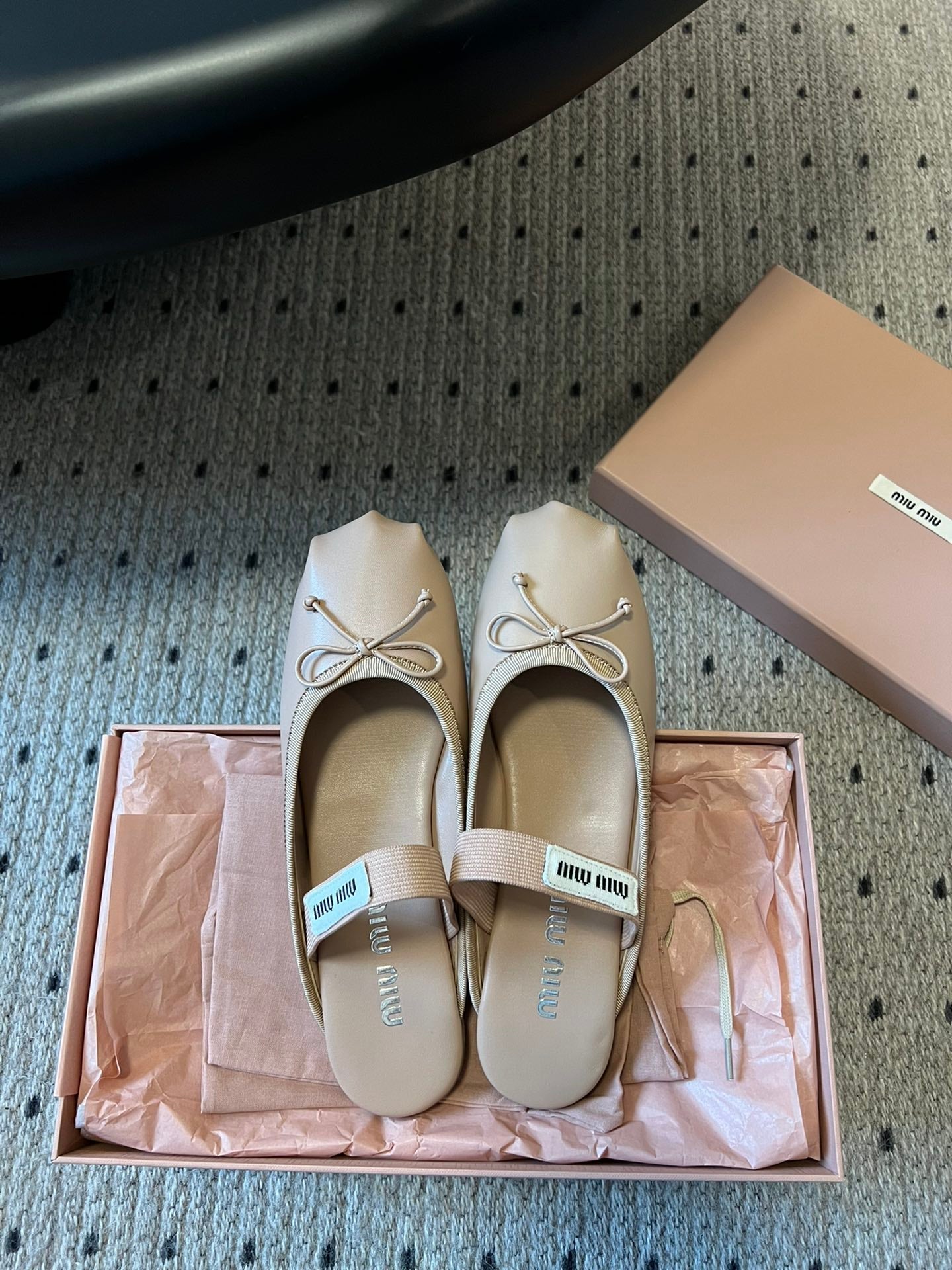 MIUMIU 26S BALLET MULES IN NUDE BROWN CALFSKIN WITH BOW