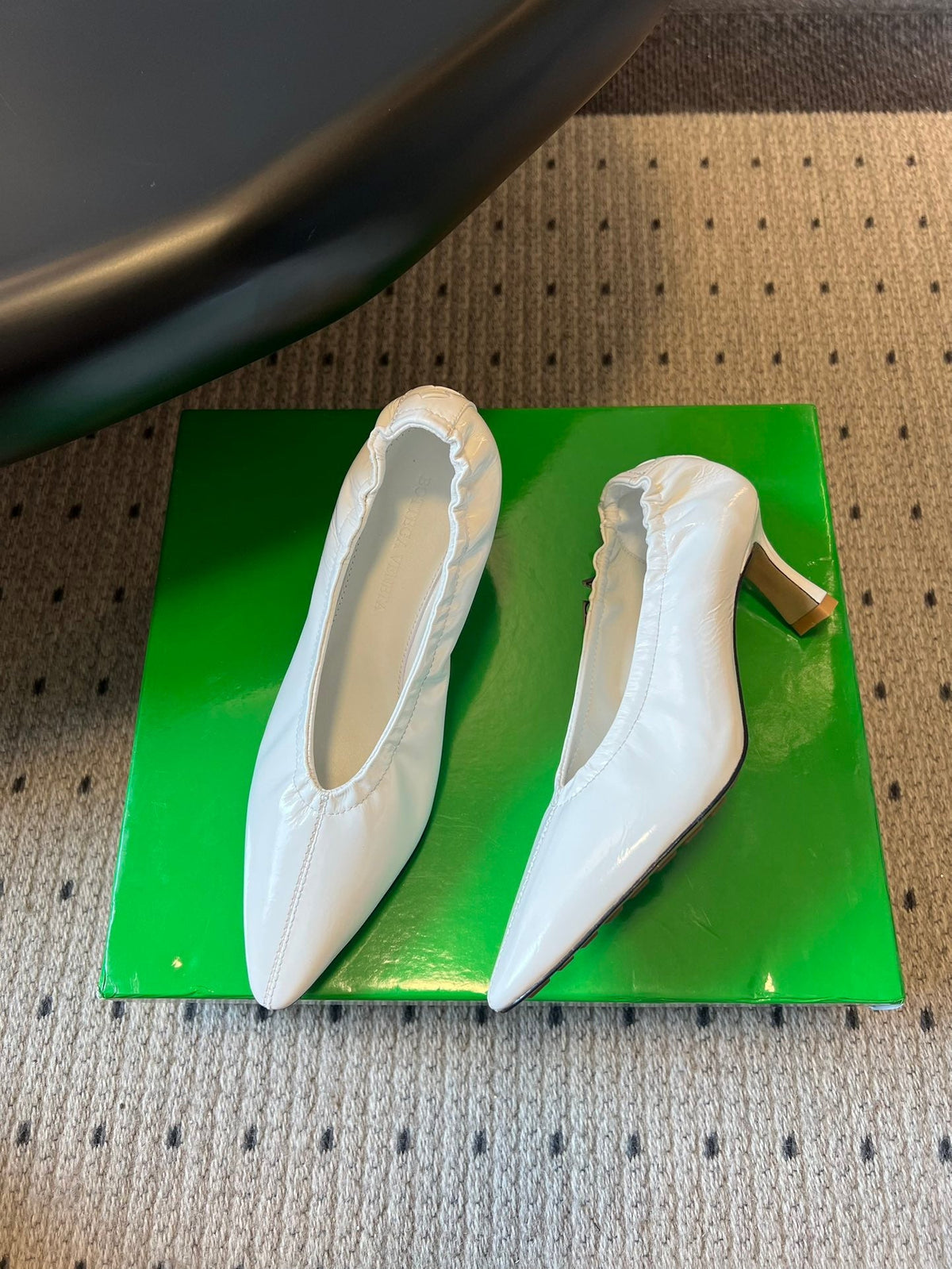 BOTTEGA VENETA 26S HIGH HEELS 40 MM IN WHITE CALFSKIN