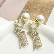 CD 26S STAR CRYSTAL FRINGE PEARL EARRINGS IN GOLD TONE METAL 631052