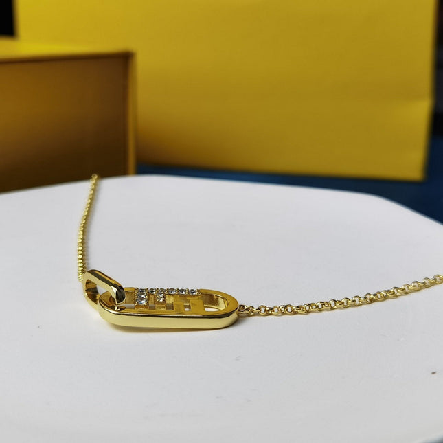 O'LOCK GOLD DIAMOND NECKLACE