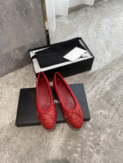 BALLET FLATS RED QUILTED LAMBSKIN