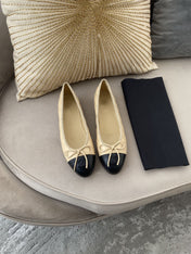 BALLET FLATS BEIGE BLACK QUILTED LAMBSKIN