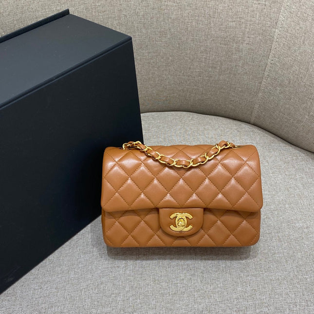 FLAP BAG 20CM CARAMEL LAMBSKIN GOLD HARDWARE