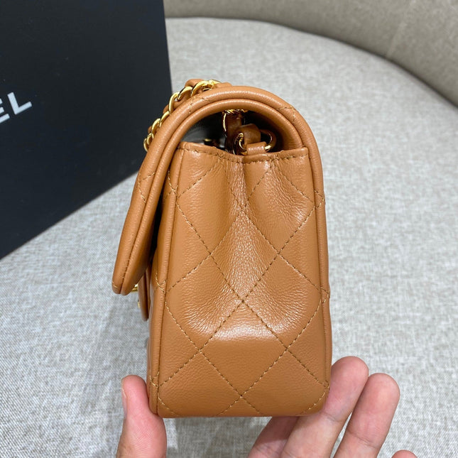 FLAP BAG 20CM CARAMEL LAMBSKIN GOLD HARDWARE