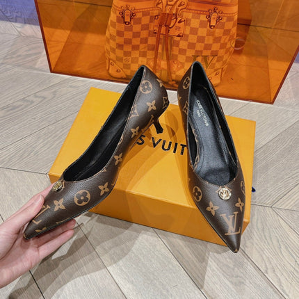 LV SINGLE LOW HEEL PUMP MONOGRAM CANVAS