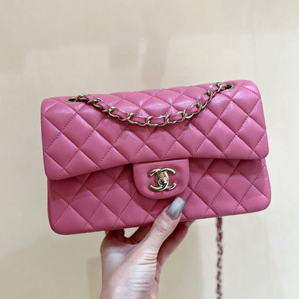 FLAP BAG 23CM GEM PINK LAMBSKIN GOLD HARDWARE