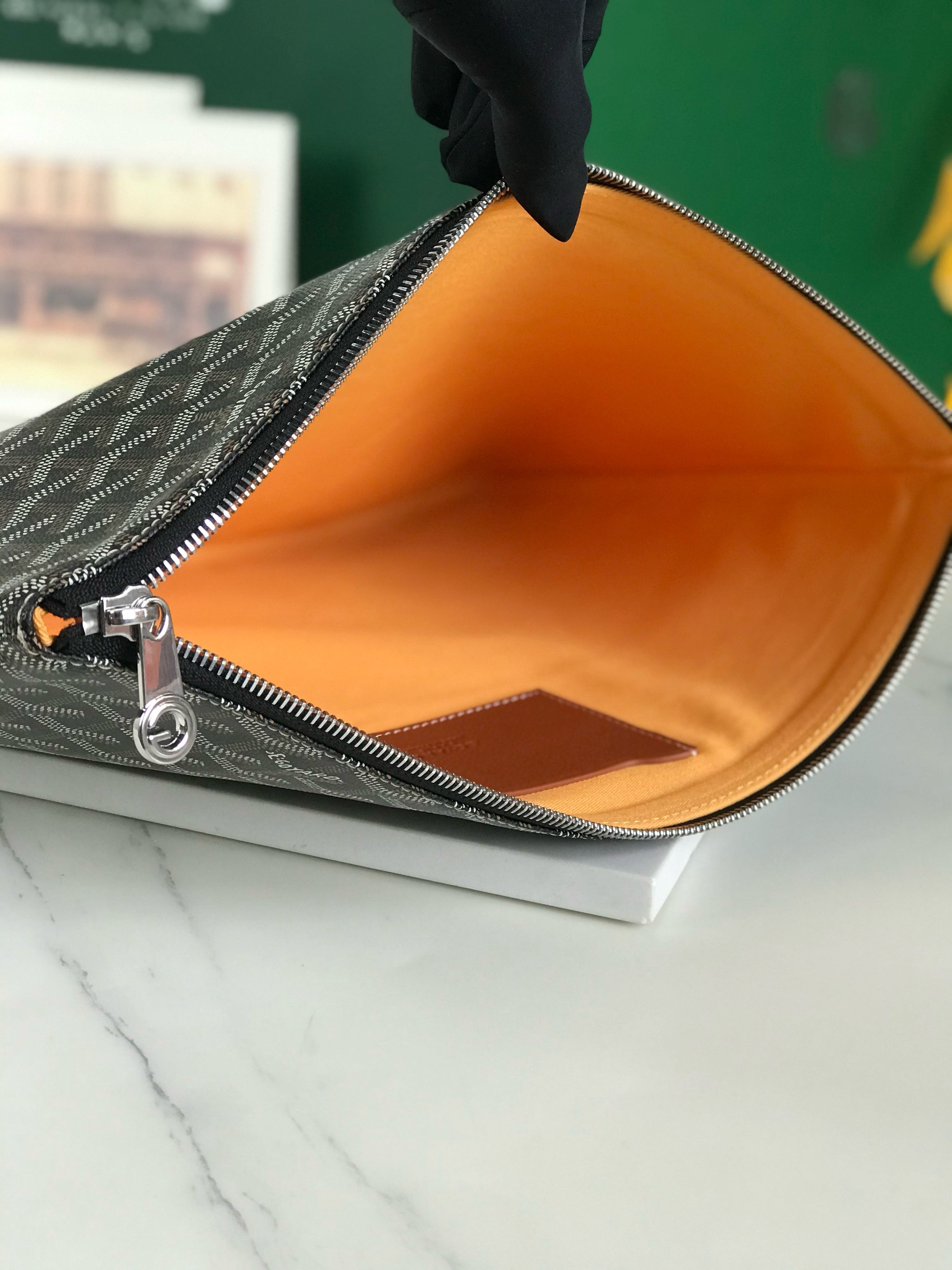 SENAT POCHETTE IN NAVY BLUE GOYARDINE CANVAS