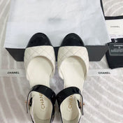 CC FLAT SANDAL IN WHITE MIX BLACK CALFSKIN