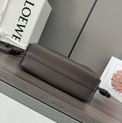 LOE 23 FLAMENCO PURSE BUCKET IN CHESTNUT BROWN CALFSKIN