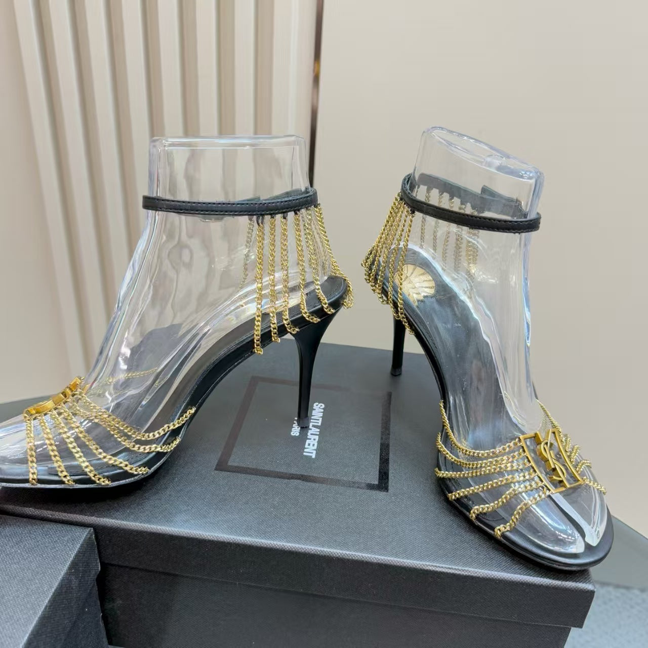 YSL HIGH HEEL CHAIN SANDALS IN BLACK CALFSKIN AND METAL