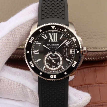 CALIBRE DIVER 42 AUTOMATIC STEEL CASE BLACK DIAL