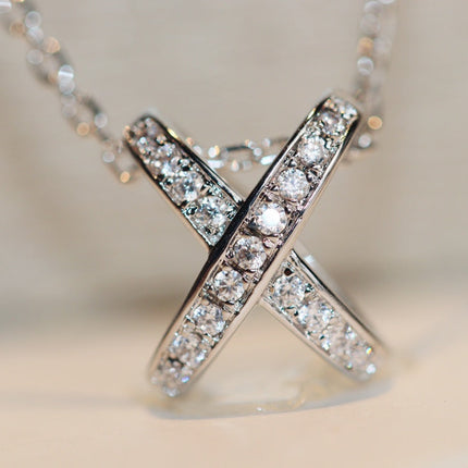 JEUX DE DIAMOND NECKLACE