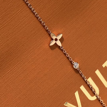 LV BLOSSOM SERIES SINGLE FLOWER DIAMOND COLLARBONE NECKLACE