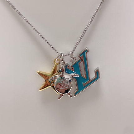 LV TURTLE STAR STARFISH SILVER GOLDURY FAS  NECKLACE