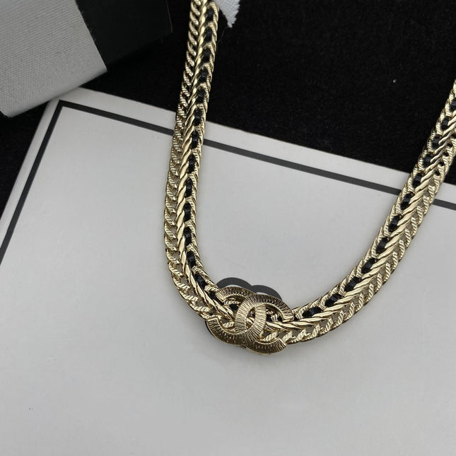 DOUBLE C BLACK STRING NECKLACE GOLD DIAMOND