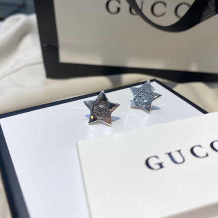 GG SILVER BLIND FOR LOVE STAR EARRINGS