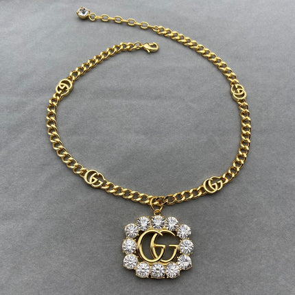 GG DOUBLE G CRYSTAL NECKLACE