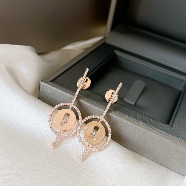 LUCKY MOVE ARROW PINK GOLD DIAMOND EARRINGS