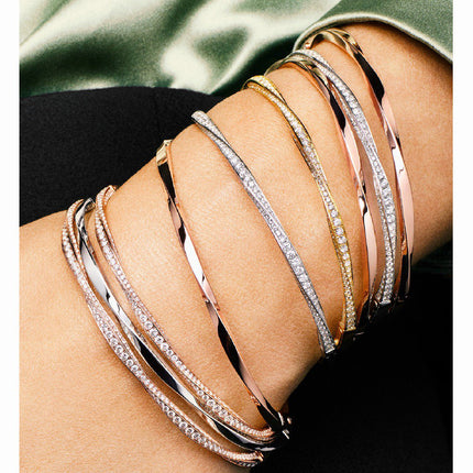 SPIRAL PAVED DIAMOND BANGLE BRACELET