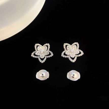 WILD FLOWER SILVER DIAMOND STUD EARRINGS