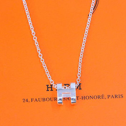 HM NECKLACE H LETTER OVAL SERIES