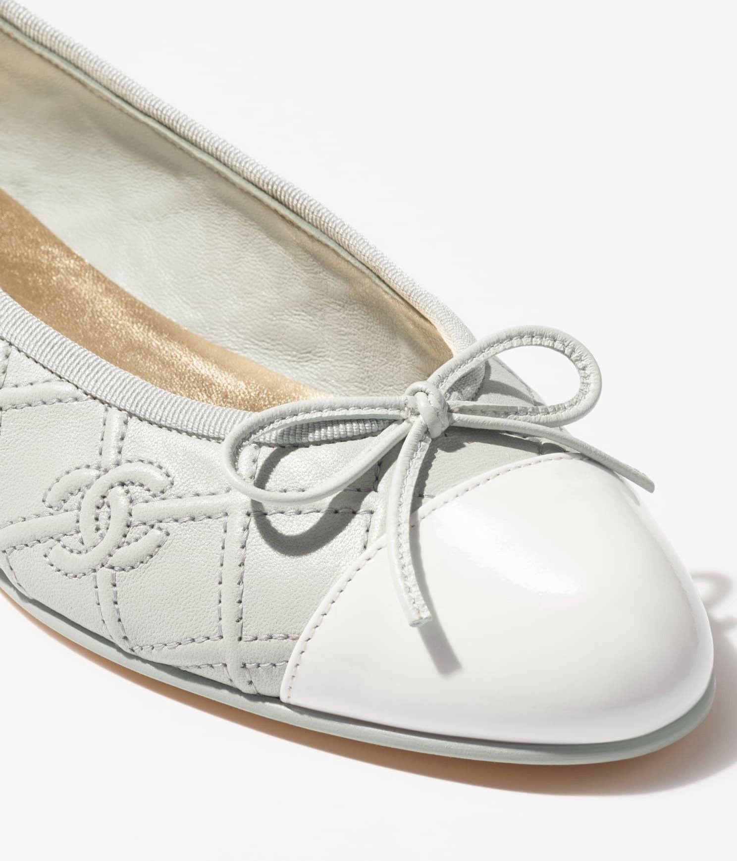 BALLET FLATS LIGHT BLUE WHITE LAMBSKIN