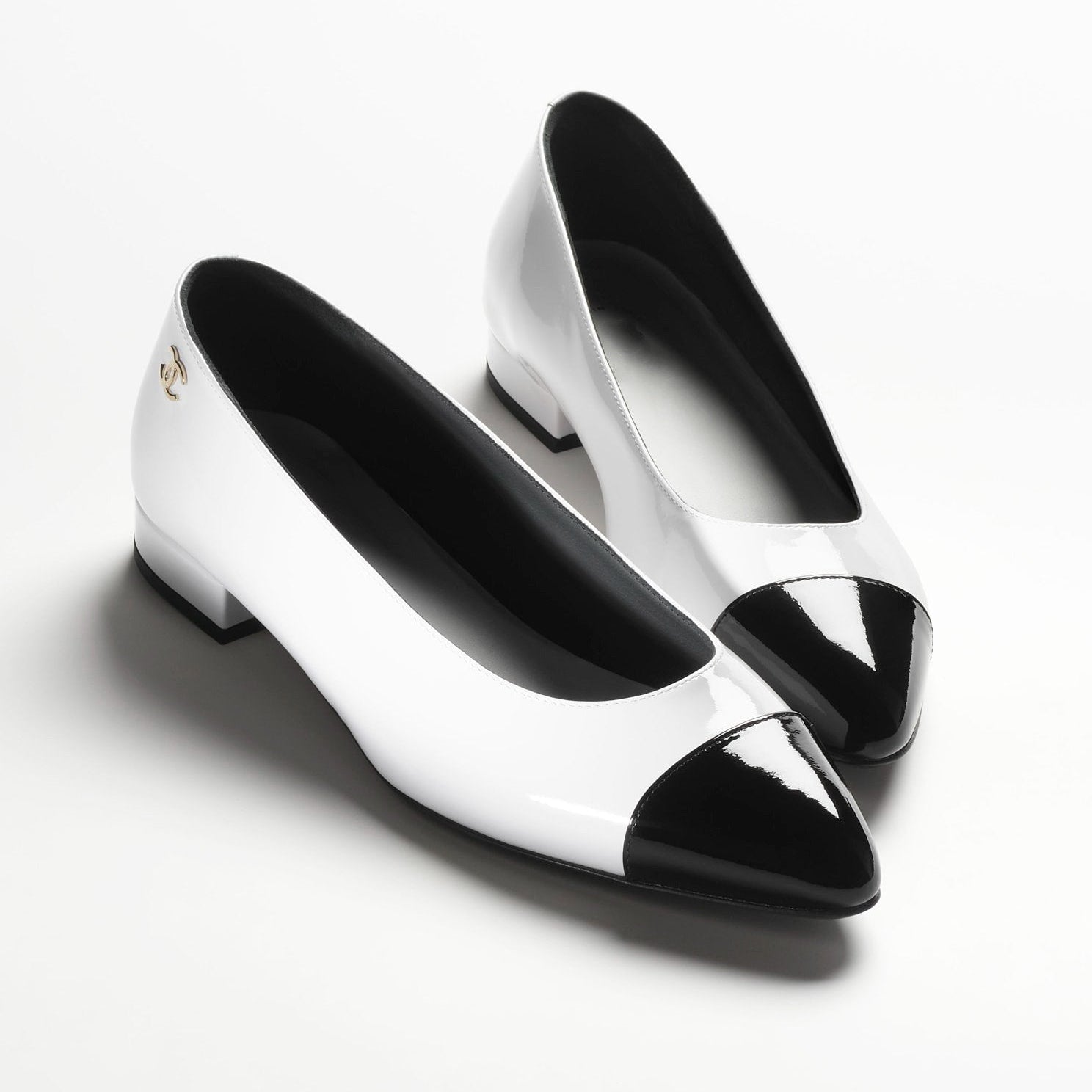 ballet-flats-white-black-patent_ed70b332-eed6-47a4-bba5-57f3b380d95c.jpg