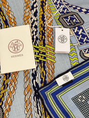 HERMES 26S PRINTED SQUARE SCARF 135 IN CASHMERE AND SILK 307245