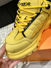 SNEAKER IN LEMON YELLOW CALFSKIN AND BREATHABLE MESH 175309