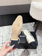 SLINGBACK 25S IN OFF WHITE AND BLACK FABRIC