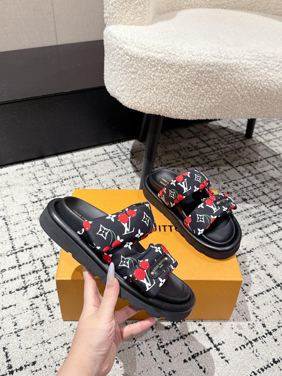 LV TWO-STRAP SLIDES 25S IN BLACK FABRIC AND CALFSKIN