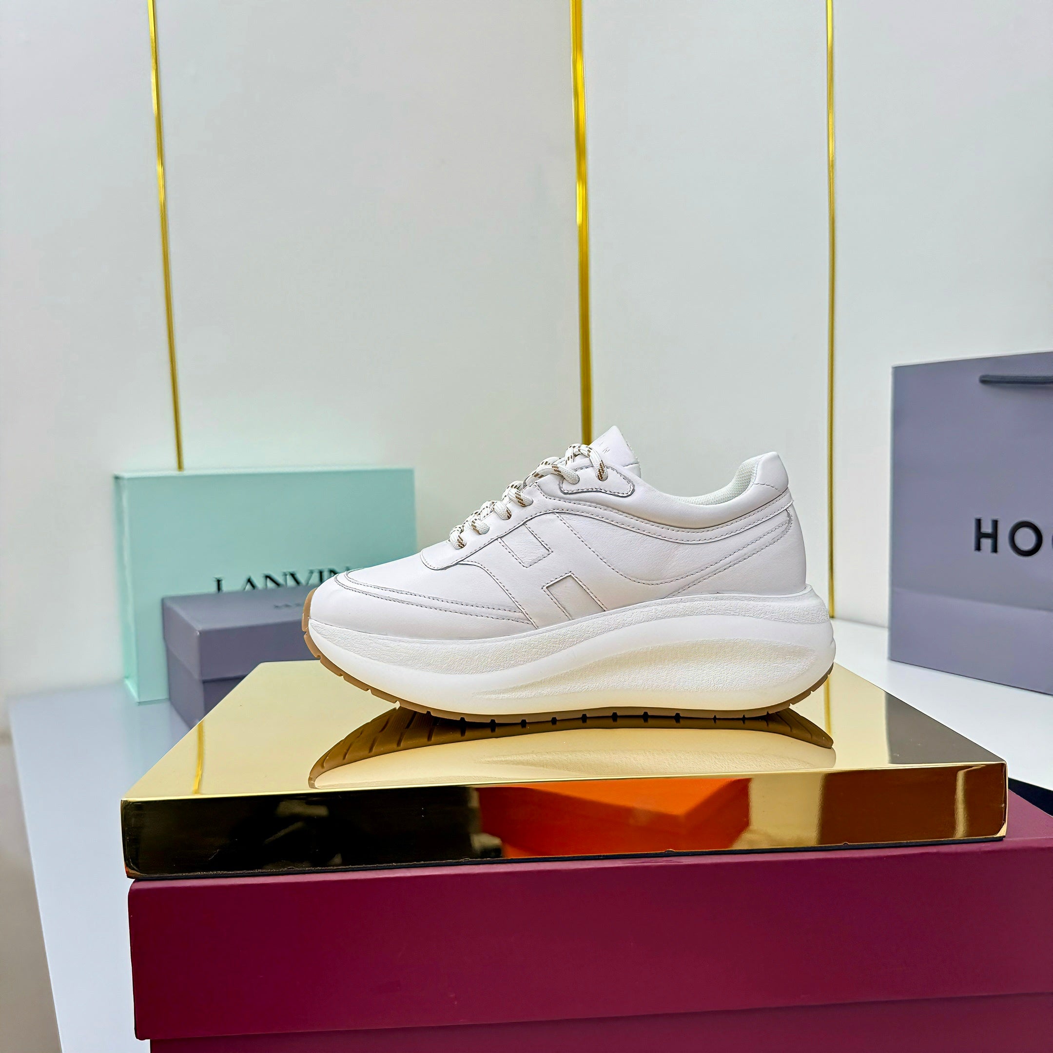 TOM FORD 26S HOGAN SNEAKERS IN WHITE CALFSKIN