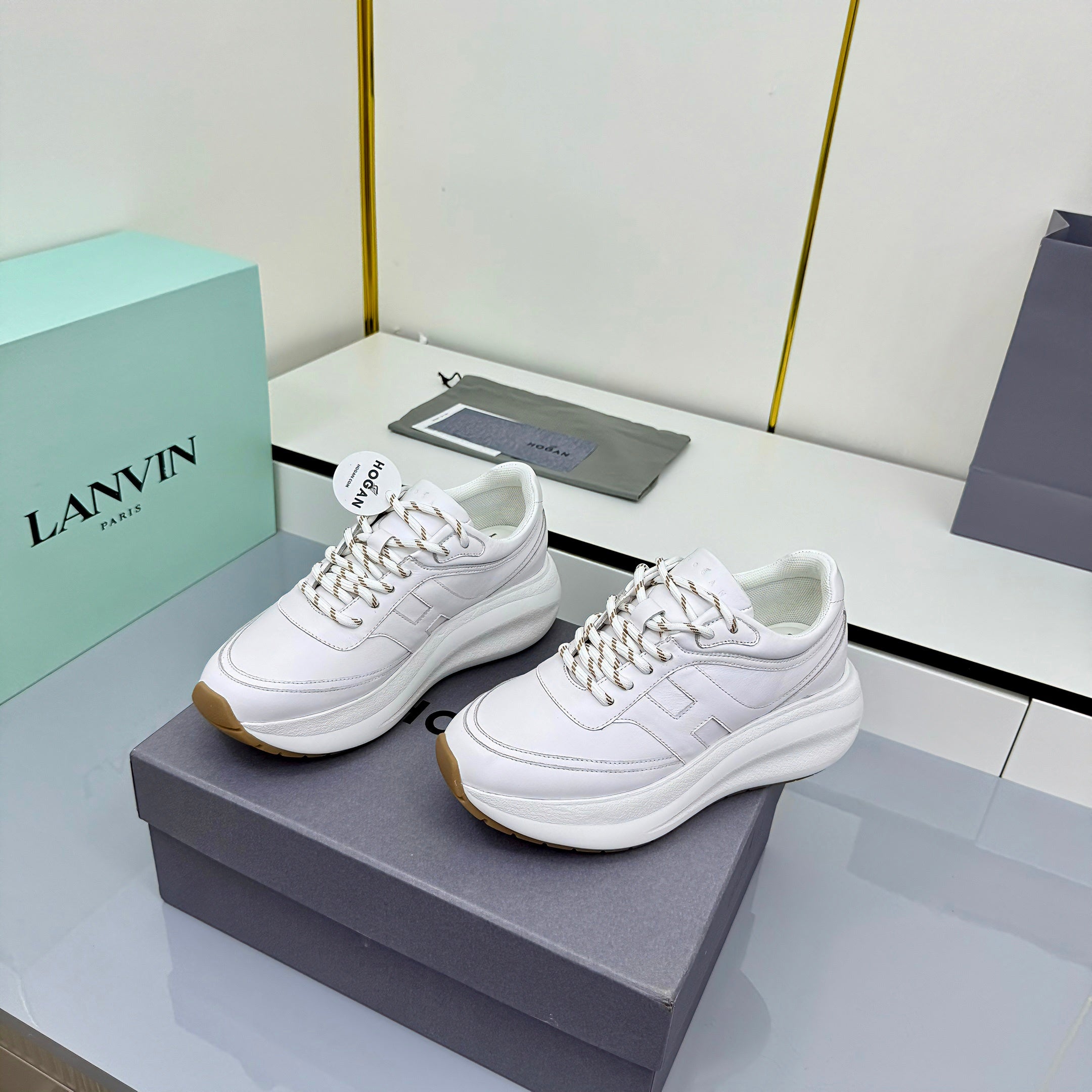 TOM FORD 26S HOGAN SNEAKERS IN WHITE CALFSKIN