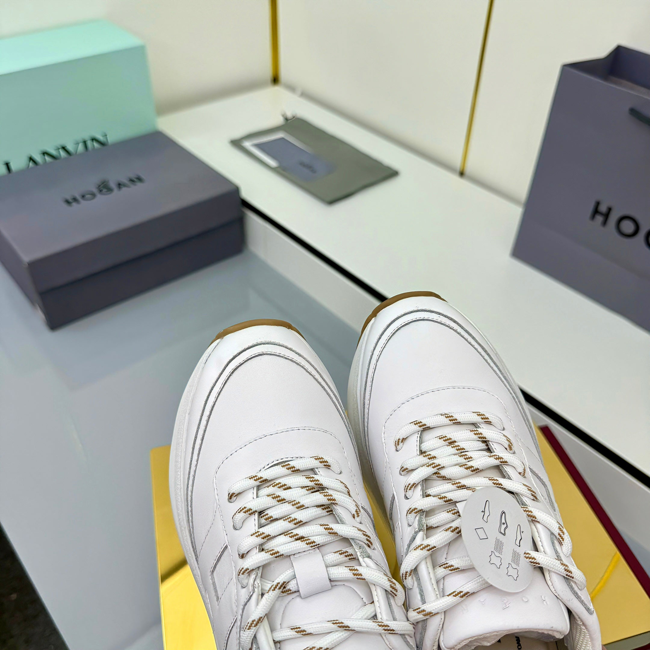 TOM FORD 26S HOGAN SNEAKERS IN WHITE CALFSKIN