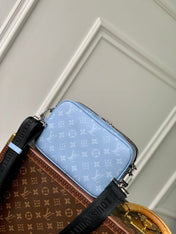 ALPHA MESSENGER 24 IN BLUE MONOGRAM COATED CANVAS AND CALFSKIN