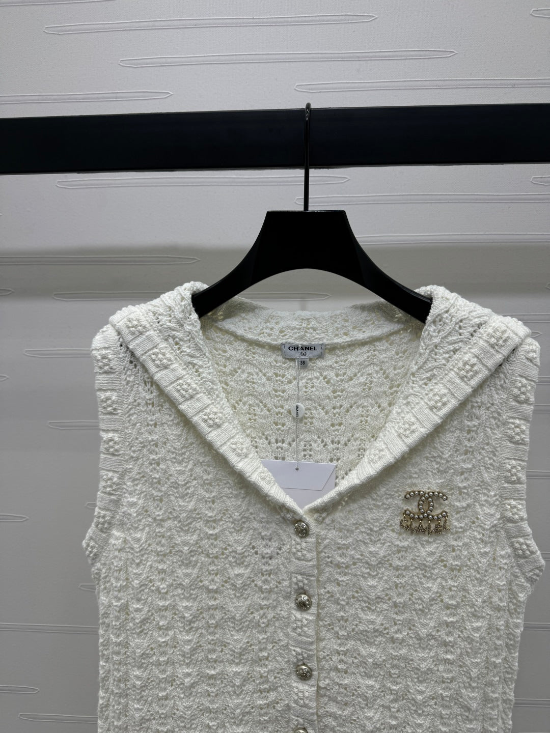 CHANEL 25S CROCHET SLEEVELESS VEST 264178