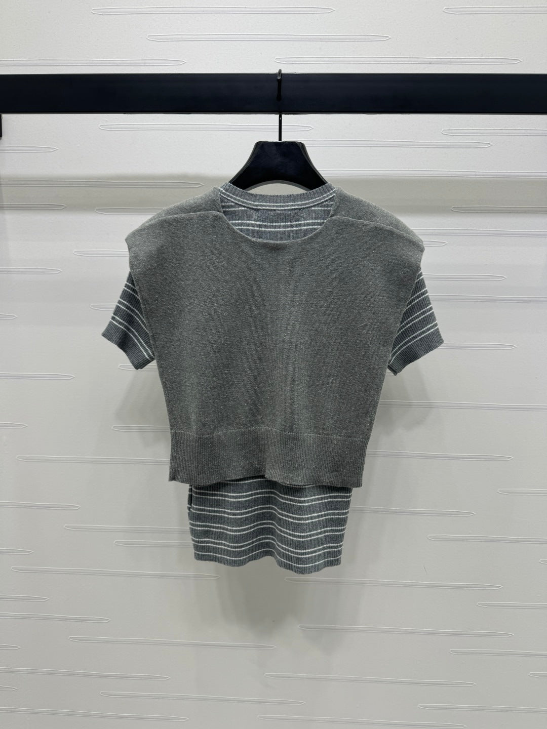 MIU 25S SHORT SLEEVE STRIPED KNITTED CAPE 264139