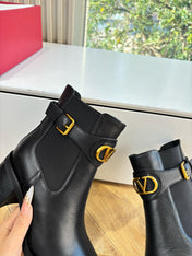 VALENTINO 25S SIGNATURE LOGO BOOTS 60 MM IN BLACK CALFSKIN WITH GOLD HARDWARE