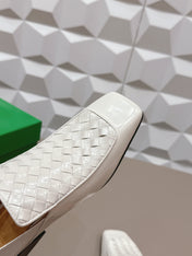 BOTTEGA VENETA 26S VENTURA LOAFERS 40 MM IN WHITE INTRECCIATO CALFSKIN