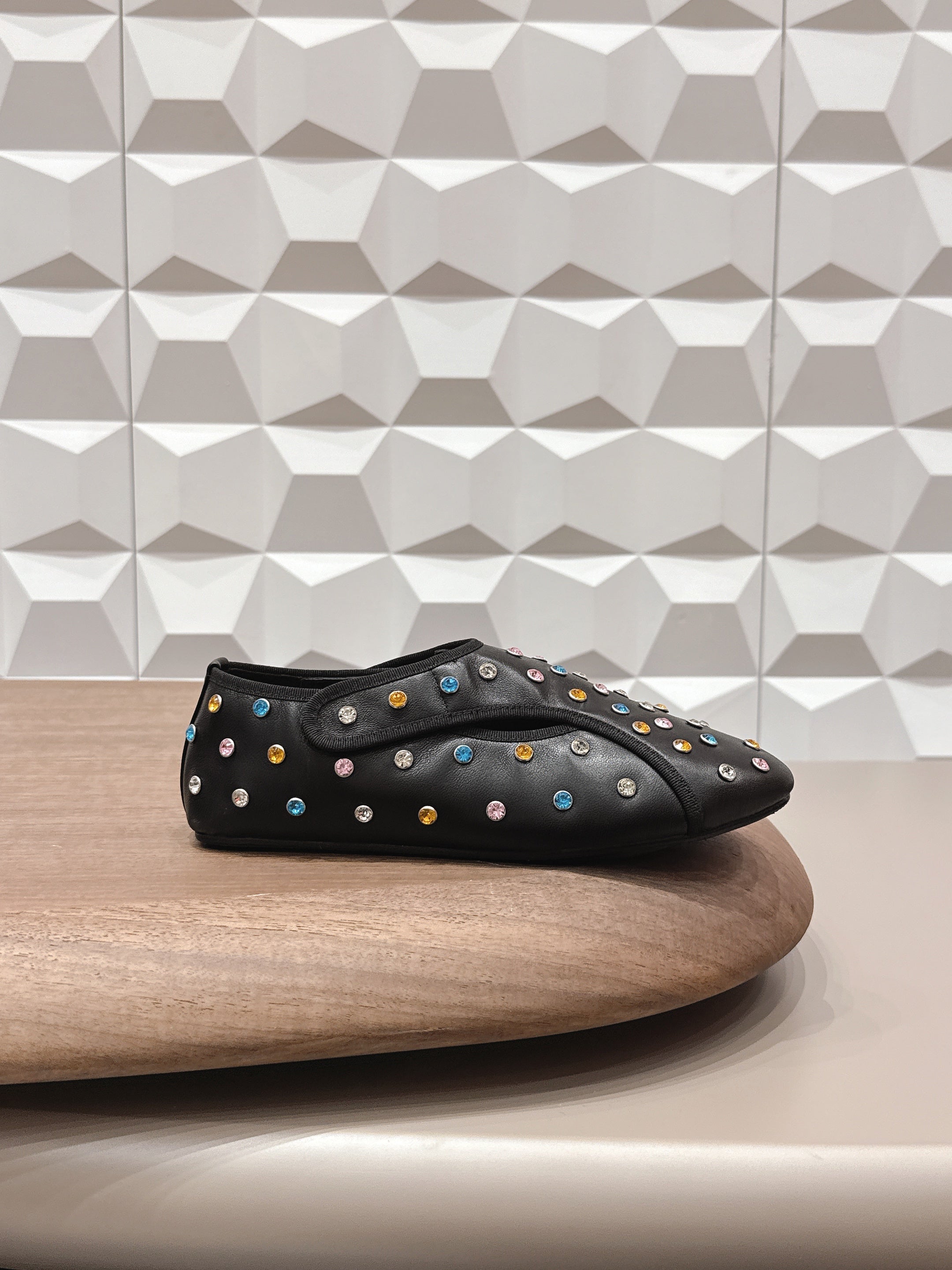 ALAIA 26S EMBELLISHED FLATS IN BLACK LAMBSKIN