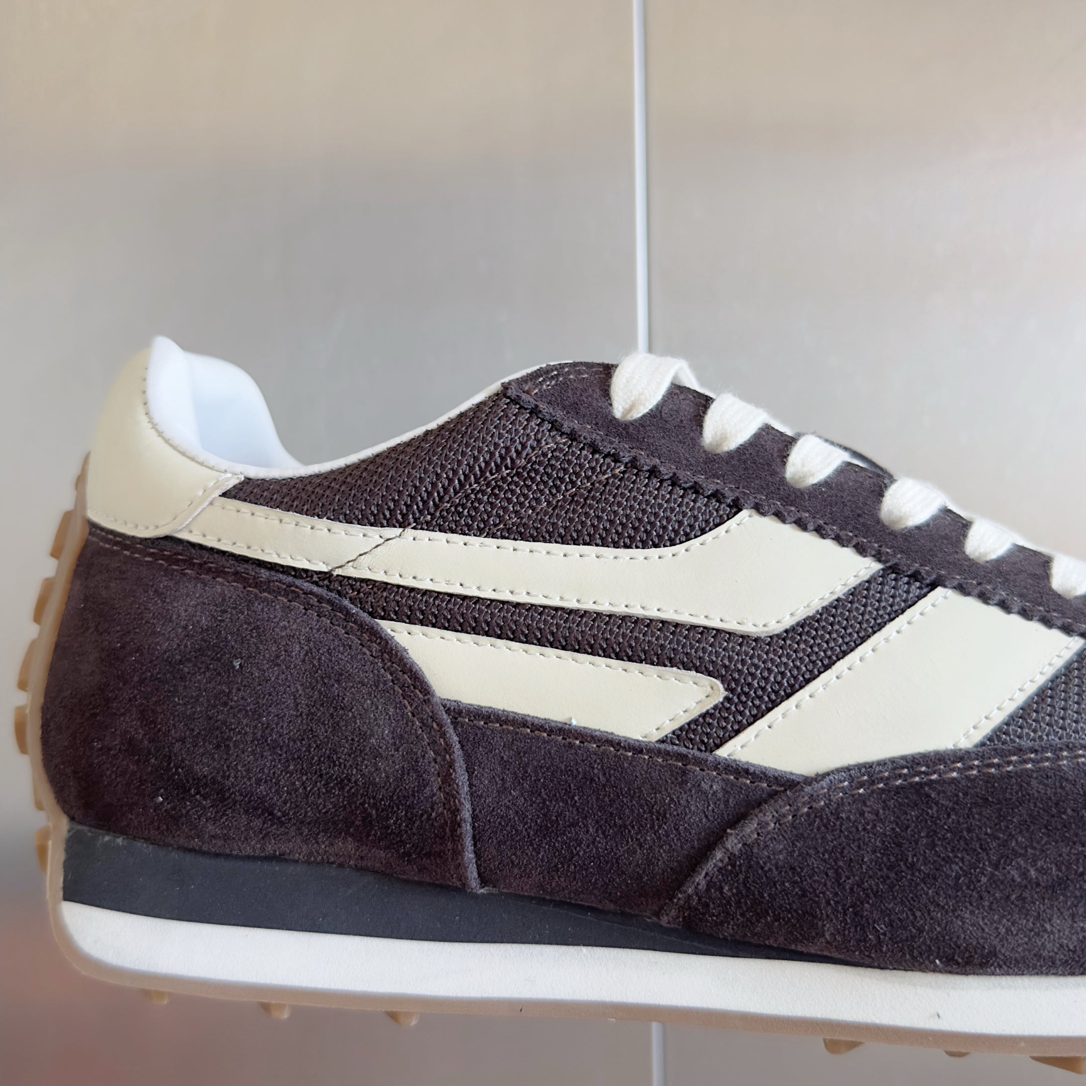 TOM FORD 26S SNEAKERS IN DARK BROWN SUEDE