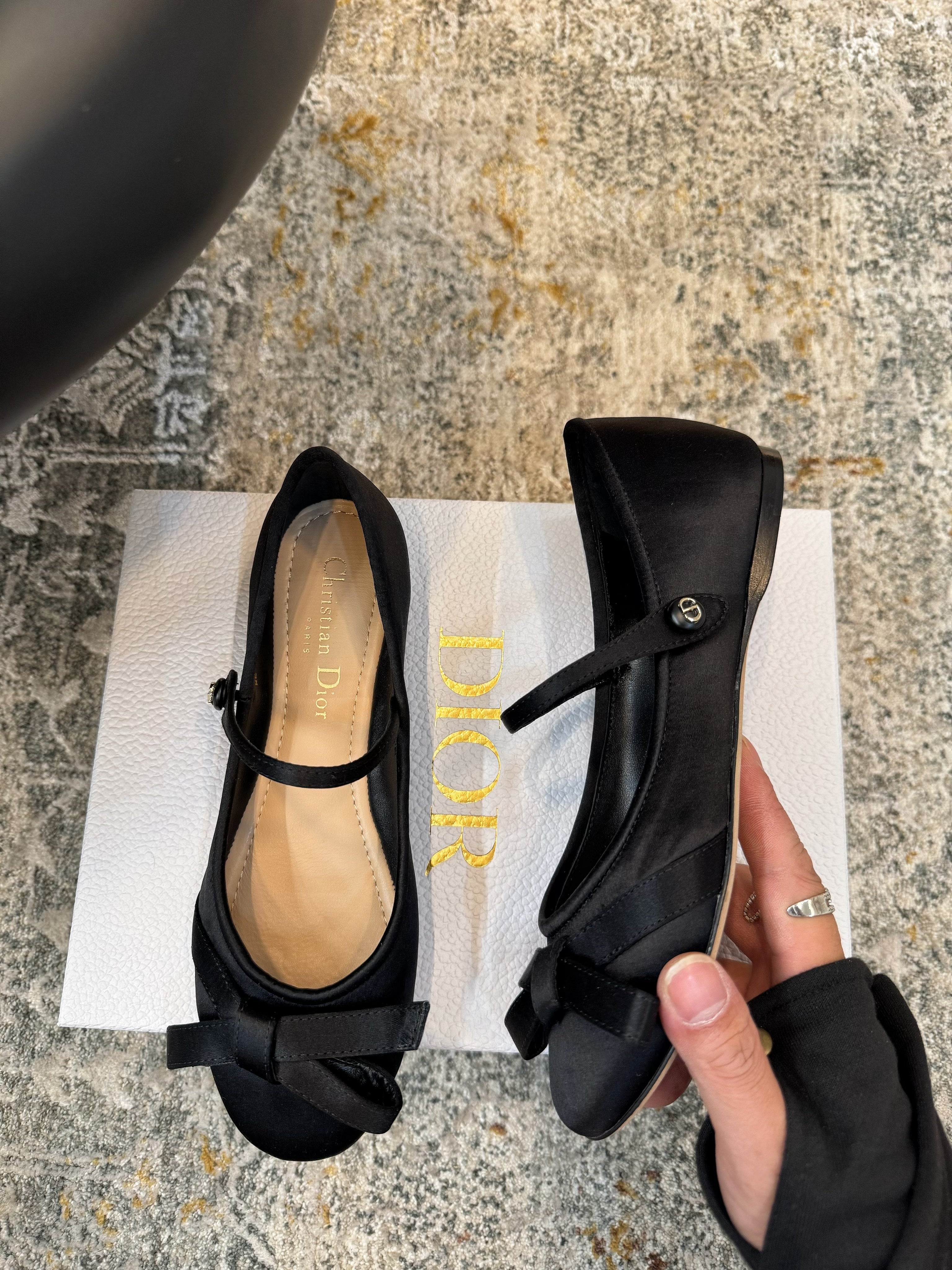DIOR 25S LOVELY‑D BALLET FLAT 10MM IN BLACK SATIN