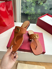 VLTN THONG SANDALS 25S IN BURNT ORANGE LAMBSKIN WITH GOLD HARDWARE