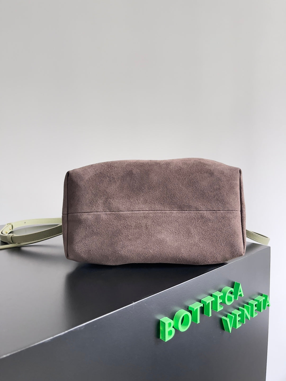 SMALL PINACOTECA REVERSIBLE TOTE BAG 24 IN MATCHA LAMBSKIN AND BROWN SUEDE