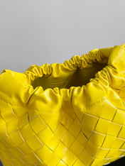 BOTTEGA VENETA 25S DUSTBAG MEDIUM 32 IN LEMON YELLOW CALFSKIN