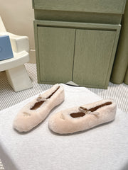 PRADA 25S MARY JANE BALLET FLATS IN LIGHT BEIGE FUR