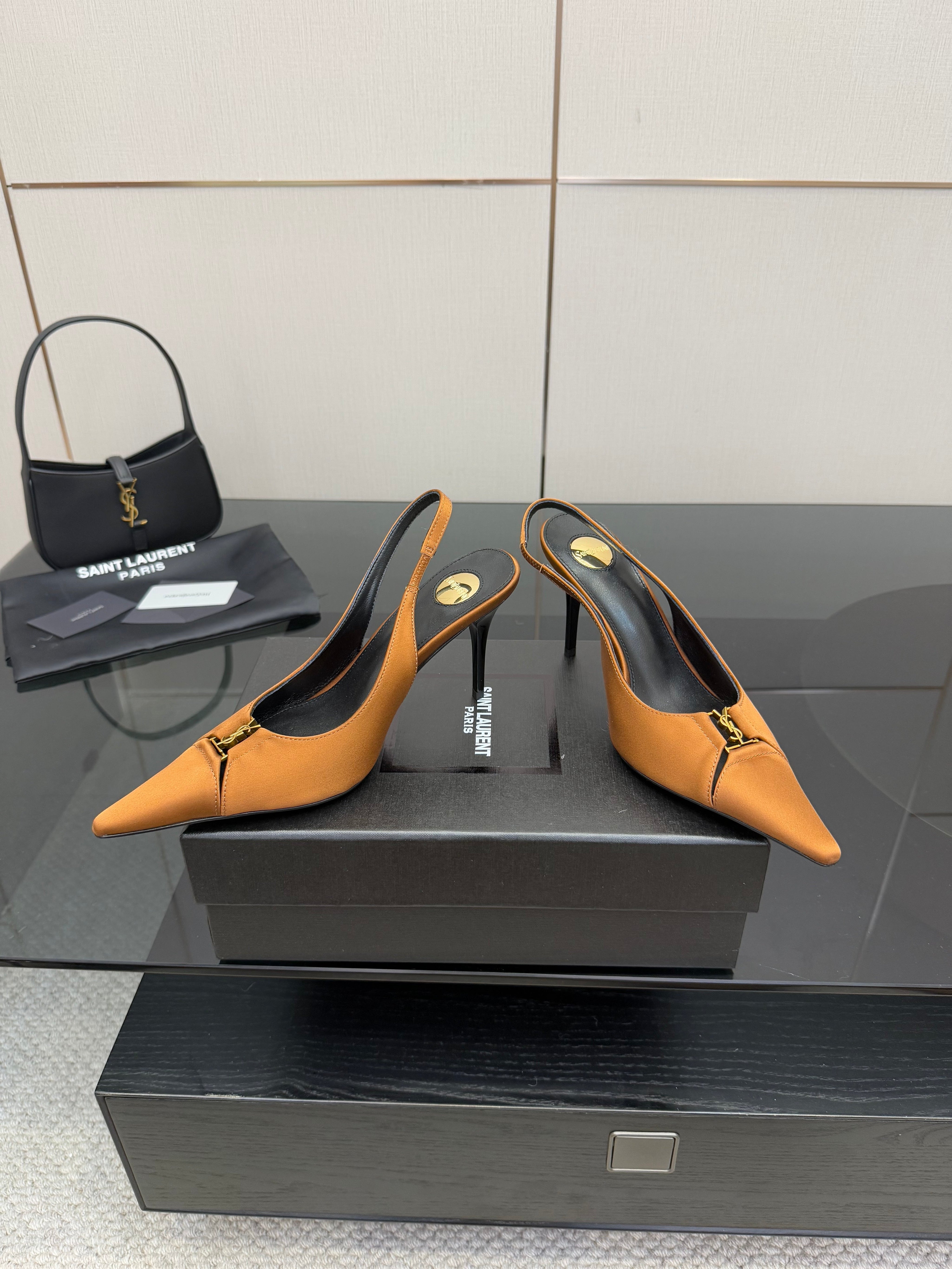 YSL 25S SLINGBACK HIGH HEELS 90 MM IN DARK ORANGE SATIN WITH GOLD HARDWARE STYLE 16